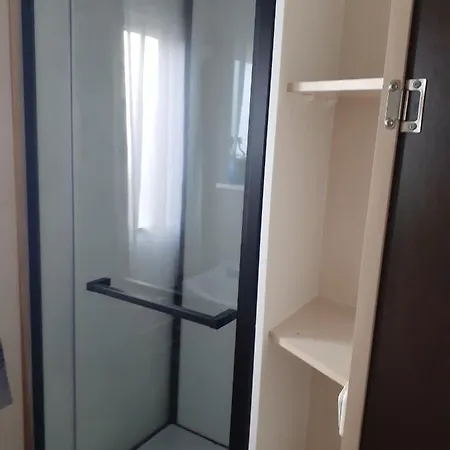 Mobil-home 4 Places - Proche فندق بيسكاروس
