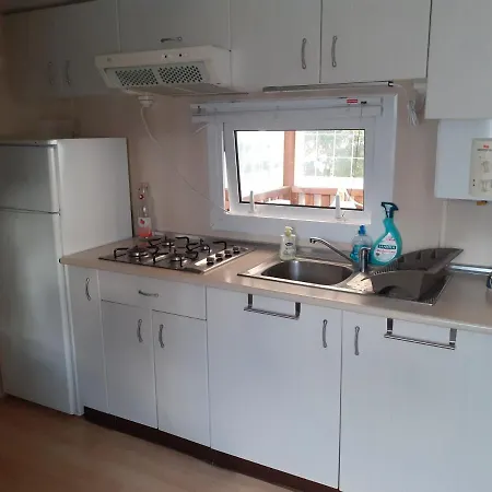 Mobil-home 4 Places - Proche فندق بيسكاروس